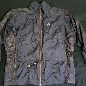Nike Women's Windbreaker size large